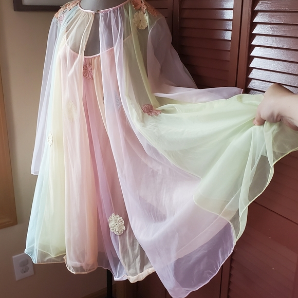 Vintage Other - SOLD Vanity FairVintage Rainbow Nylon Peignoir Set
